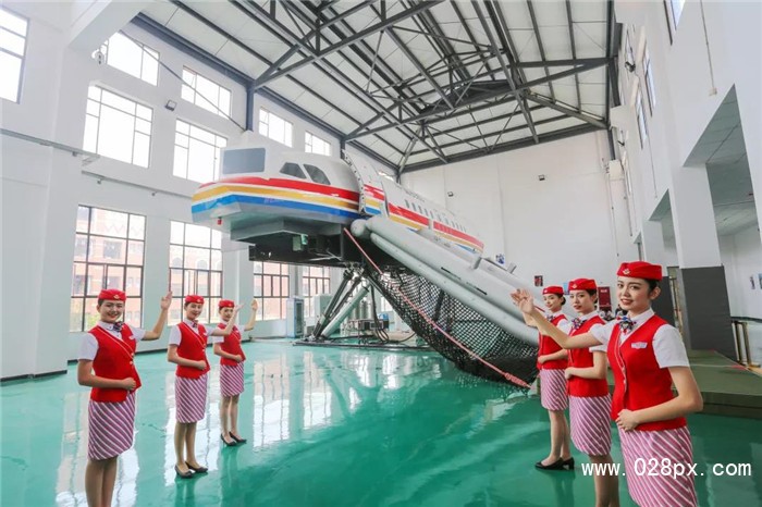 天府新區(qū)航空旅游職業(yè)學(xué)院2020年招生簡章 天府新區(qū)航空旅游職業(yè)學(xué)院2020年招生簡章