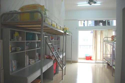 東興區(qū)東方科技職業(yè)技術(shù)學(xué)校地址在哪里