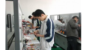 電子電器應(yīng)用與維修
