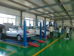 貴陽汽車工業(yè)技術(shù)學(xué)校發(fā)展前景怎么樣？
