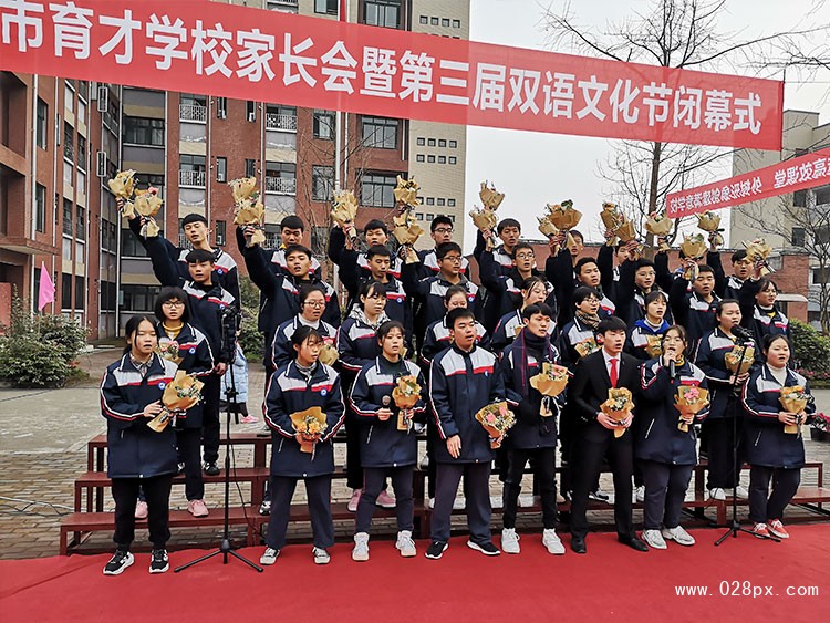 高二2班合唱英語歌曲《彩虹》.jpg