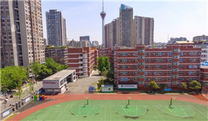 北京師范大學成都實驗中學
