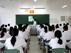 四川省樂山衛(wèi)生學校