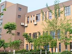 成都市郫都區(qū)友愛職業(yè)技術(shù)學(xué)校學(xué)費(fèi)