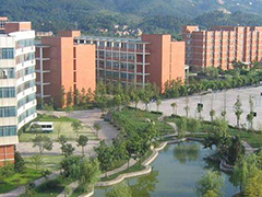 成都航空旅游職業(yè)學(xué)校收費(fèi)標(biāo)準(zhǔn)