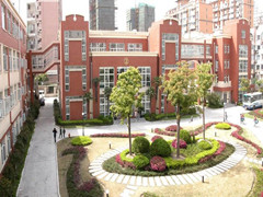 四川省成都市禮儀職業(yè)中學(xué)的費(fèi)用是多少