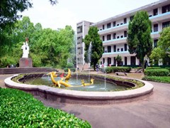 鐵路中專學(xué)校