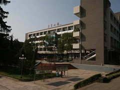 四川現(xiàn)代藝術(shù)學(xué)校