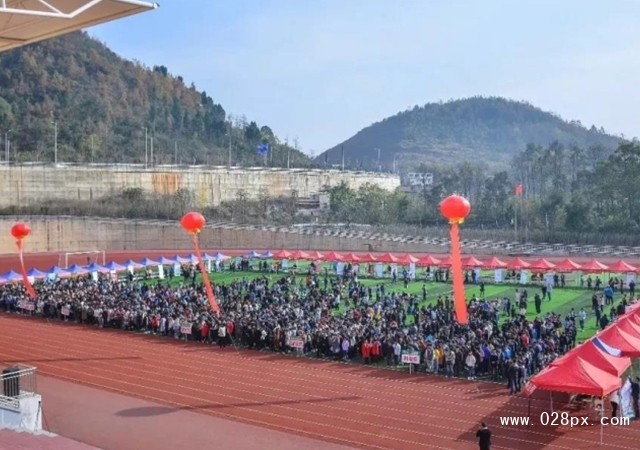 貴州農(nóng)業(yè)職業(yè)學院學費多少_