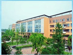 四川省成都市友愛職業(yè)技術(shù)學(xué)校學(xué)費(fèi)多少