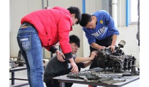 汽車運(yùn)用與維修
