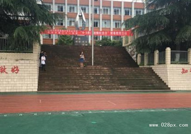 貴陽市經(jīng)濟(jì)貿(mào)易中等專業(yè)學(xué)校招生分?jǐn)?shù)線