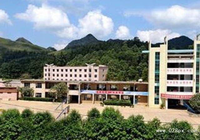 安順市民族中等職業(yè)學校學費多少