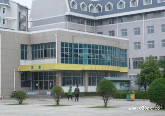 安順市平壩區(qū)中等職業(yè)學(xué)校怎么樣