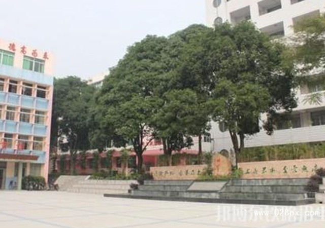 四川雅安航空工業(yè)聯(lián)合技工學校招生分數(shù)線