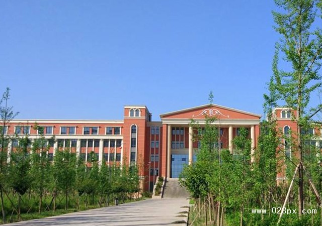 四川省商務(wù)學(xué)校收費(fèi)情況